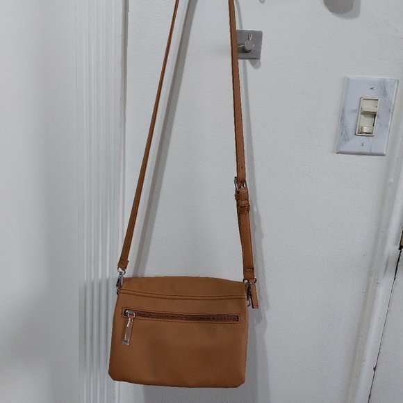 Kenneth Cole Multi Layer Zipper Fold Over Messenger Stylish Crossbody Bag - Picture 3 of 10